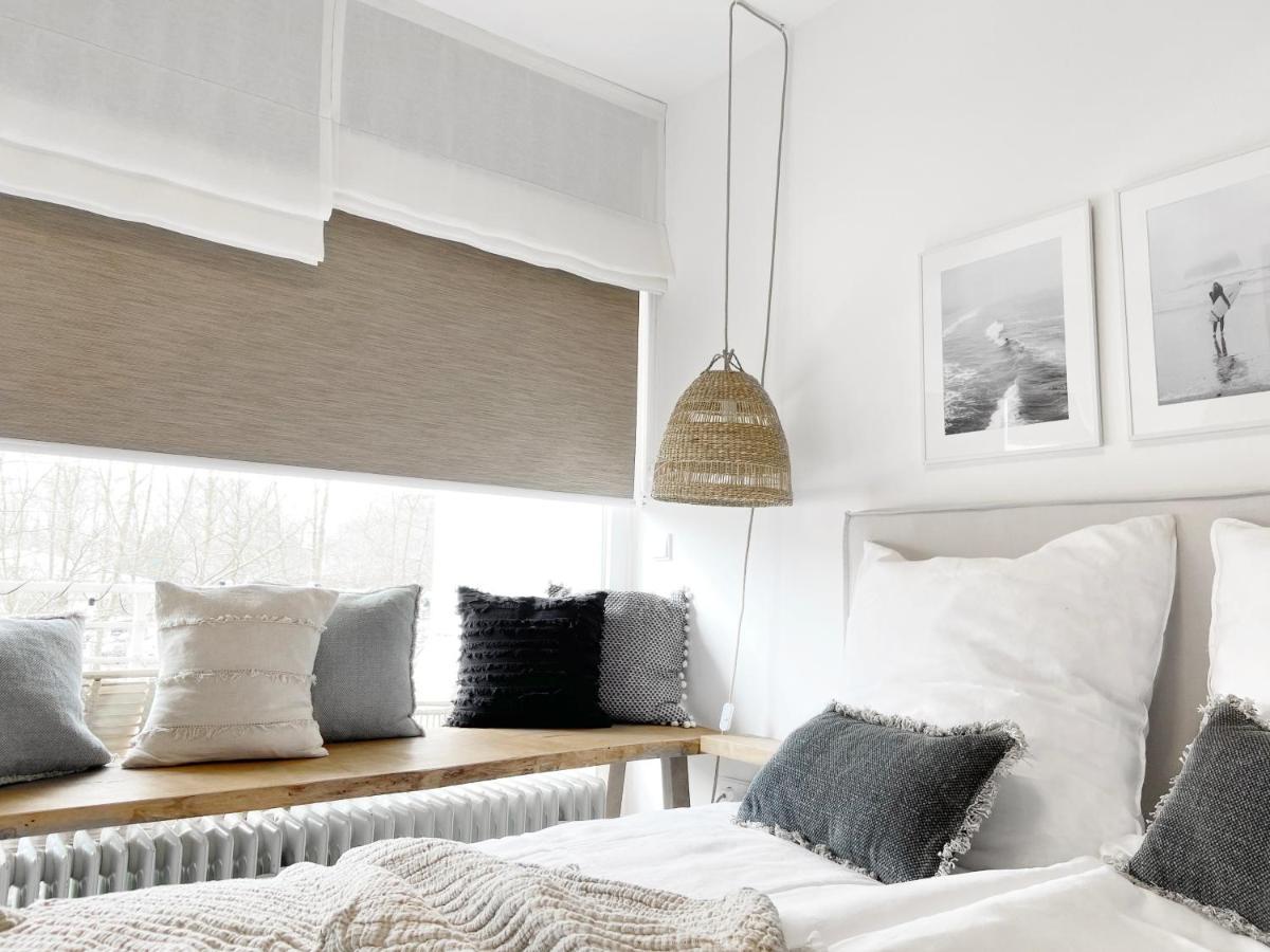 Seaside Rooms - Zentrales Design-Apartment Mit Balkon & Parkplatz - 2 Minuten Zum Strand Timmendorfer Strand Exteriér fotografie